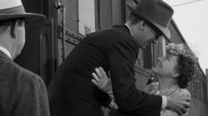 Кадры из фильма Тень сомнения / Shadow of a Doubt (1943)