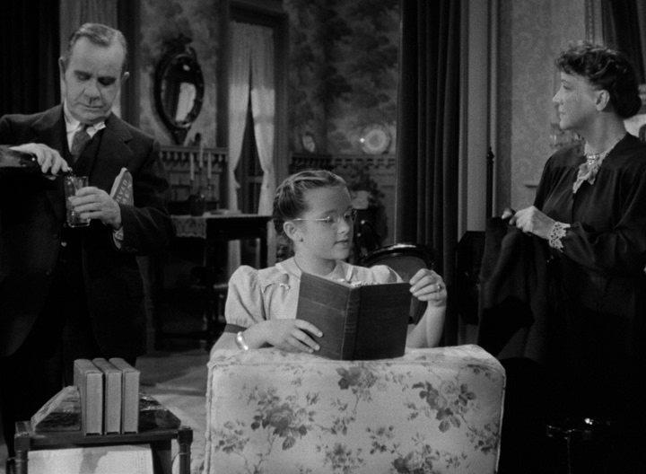 Кадр из фильма Тень сомнения / Shadow of a Doubt (1943)