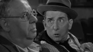 Кадры из фильма Благодари судьбу / Thank Your Lucky Stars (1943)
