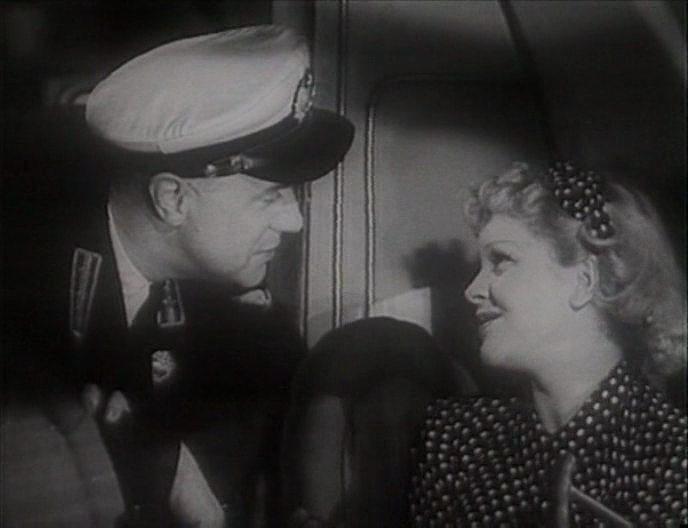 Кадр из фильма Воздушный извозчик (1943)