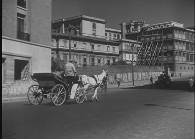 Кадр из фильма Последний вагон / L'ultima carrozzella (1943)