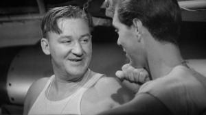 Кадры из фильма Пункт назначения – Токио / Destination Tokyo (1943)