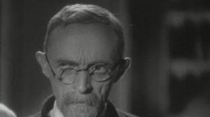 Кадры из фильма Одна семья (1943)