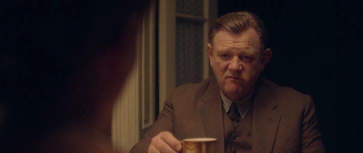 Кадр из фильма Одни в Берлине / Alone in Berlin (2016)