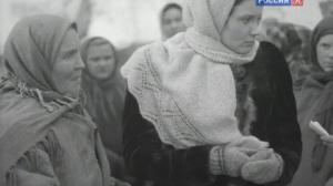 Кадры из фильма Родные поля (1944)