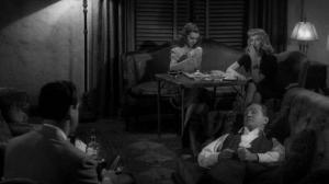 Кадры из фильма Двойная страховка / Double Indemnity (1944)