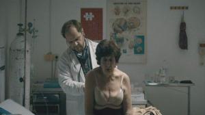 Кадры из фильма Загар / Suntan (2016)