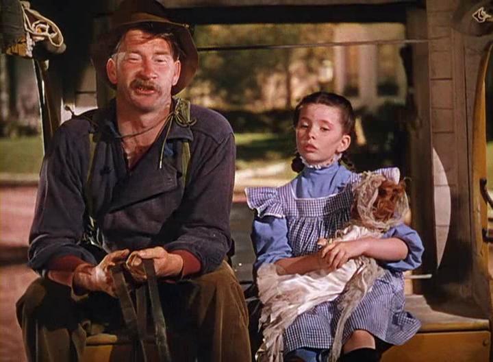 Кадр из фильма Встретимся в Сент-Луисе / Meet Me in St. Louis (1944)