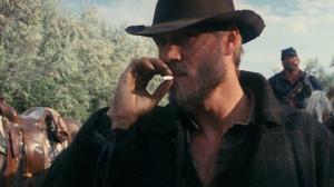 Кадры из фильма Грешники и праведники / Outlaws and Angels (2016)