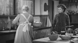 Кадры из фильма Долина решимости / The Valley of Decision (1945)