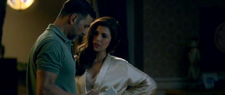 Кадр из фильма Воздушная перевозка / Airlift (2016)