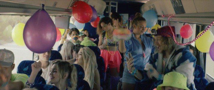 Кадр из фильма Фестиваль "Эксоэксо" / XOXO (2016)