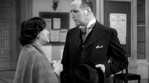 Кадры из фильма Буря в стакане воды / Storm in a Teacup (1937)