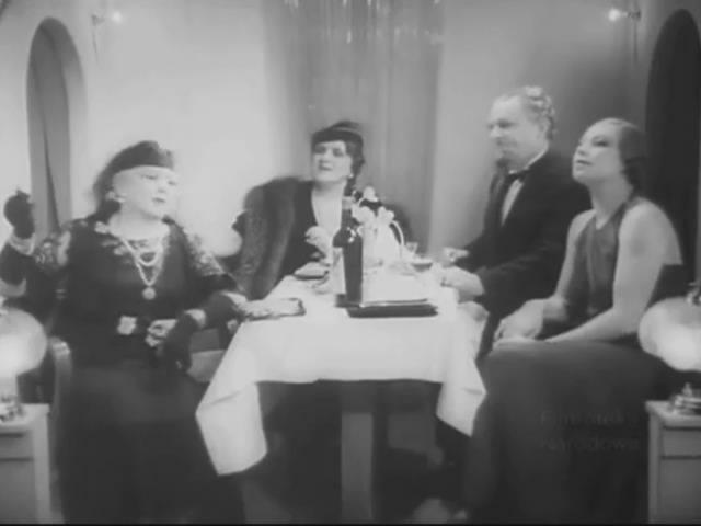 Кадр из фильма Извозчик № 13 / Dorozkarz nr 13 (1937)