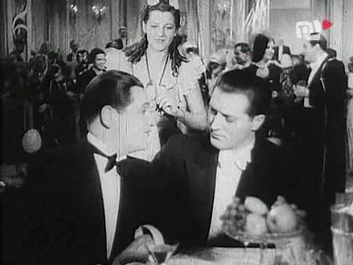 Кадр из фильма Этажом выше / Pietro wyzej (1937)
