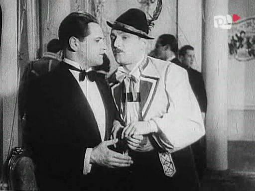 Кадр из фильма Этажом выше / Pietro wyzej (1937)
