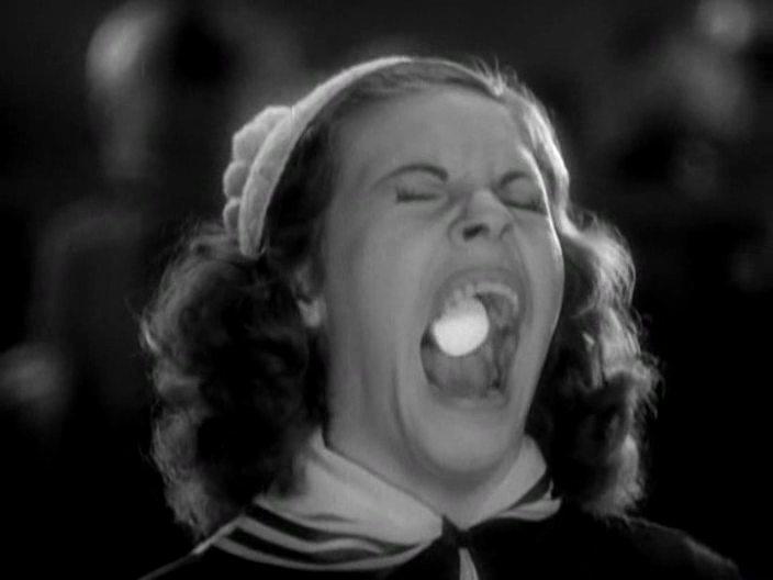 Кадр из фильма Все или ничего / Double or Nothing (1937)