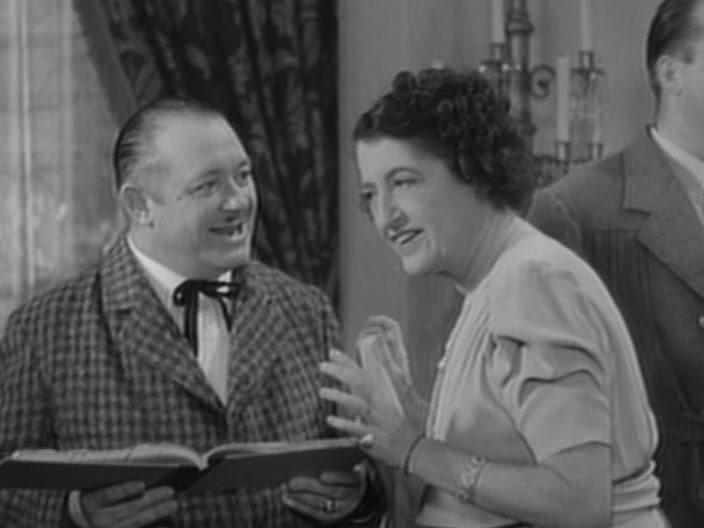 Кадр из фильма Девичьи страдания / A Damsel in Distress (1937)