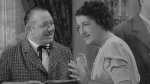 Кадры из фильма Девичьи страдания / A Damsel in Distress (1937)