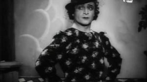 Кадры из фильма Недотёпа / Niedorajda (1937)