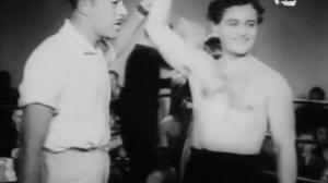 Кадры из фильма Недотёпа / Niedorajda (1937)