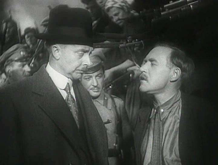 Кадр из фильма Ленин в Октябре (1937)