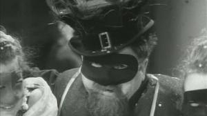 Кадры из фильма Маска (1938)
