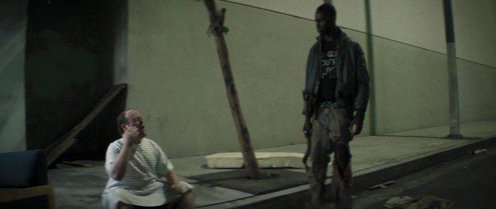 Кадр из фильма Паразиты / Parasites (2016)