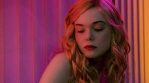 Кадры из фильма Неоновый демон / The Neon Demon (2016)