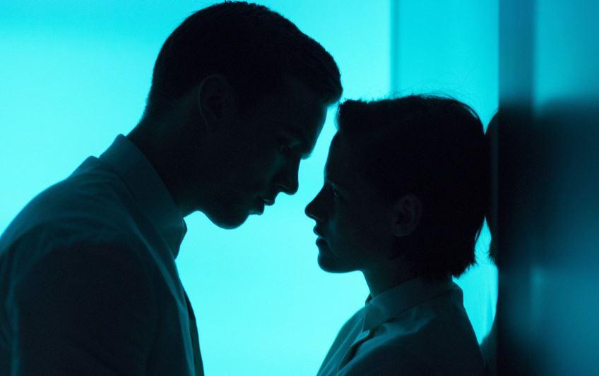 Кадр из фильма Равные / Equals (2016)
