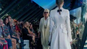 Кадры из фильма Просто потрясающе / Absolutely Fabulous: The Movie (2016)