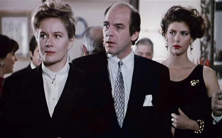 Кадр из фильма Прошу не беспокоиться / Tolgo il disturbo (1990)