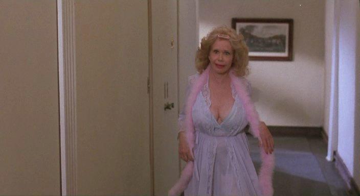 Кадр из фильма Холодная синева / Cool Blue (1990)