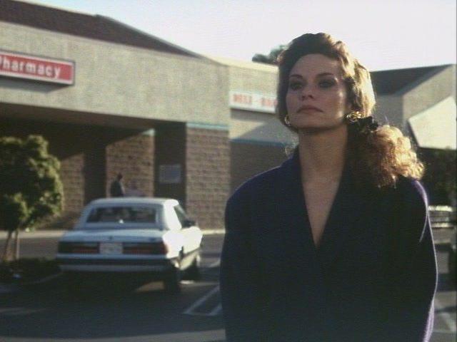 Кадр из фильма Химия тела / Body Chemistry (1990)