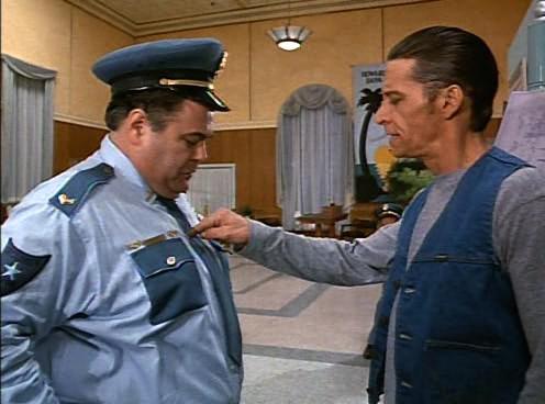 Кадр из фильма Эрнест идет в тюрьму / Ernest Goes to Jail (1990)