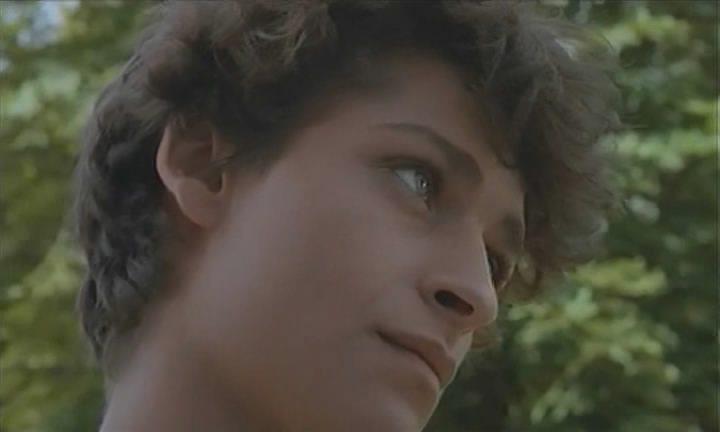 Кадр из фильма Смертельно опасный мистер Фрост / Mister Frost (1990)