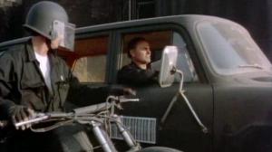 Кадры из фильма Повторная встряска / Aftershock (1990)