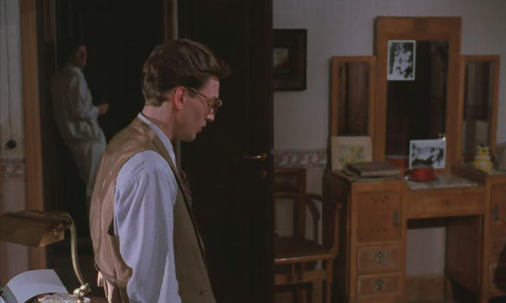 Кадр из фильма Тихие дни в Клиши / Jours tranquilles à Clichy (1990)