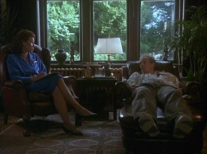 Кадр из фильма Короткое время / Short Time (1990)