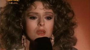 Кадры из фильма Изгнание из рая / Fall from Grace (1990)