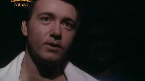 Кадры из фильма Изгнание из рая / Fall from Grace (1990)