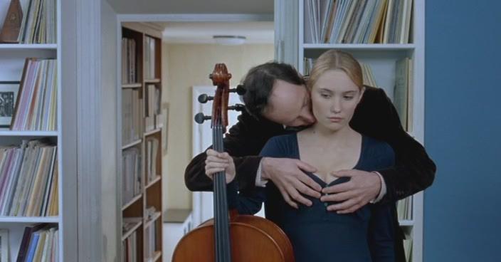 Кадр из фильма Ассистентка / La tourneuse de pages (2006)