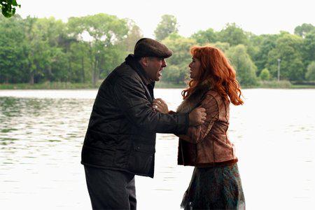 Кадр из фильма Любовь и сигареты / Romance & Cigarettes (2006)