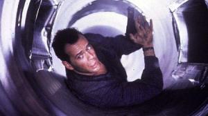 Кадры из фильма Крепкий орешек 2 / Die Hard 2 (1990)
