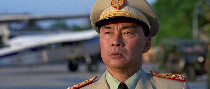 Кадр из фильма Эйр Америка / Air America (1990)