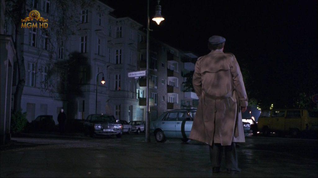 Кадр из фильма Дело фирмы / Company Business (1990)