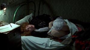 Кадры из фильма Ангел за моим столом / An Angel at My Table (1990)