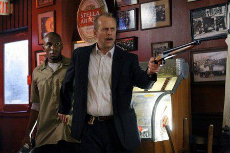 Кадр из фильма 16 кварталов / 16 Blocks (2006)