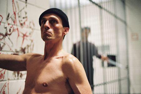 Кадр из фильма Антитела / Antikörper (2006)