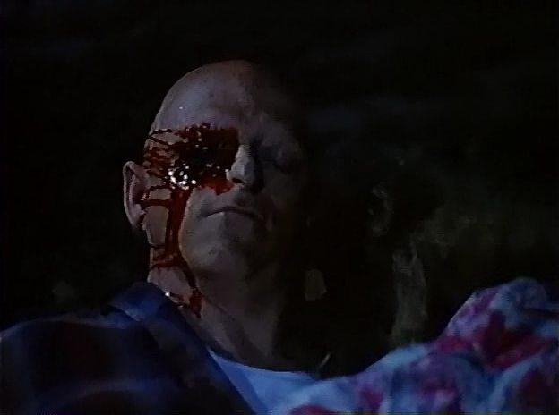Кадр из фильма Злые духи / Evil Spirits (1990)